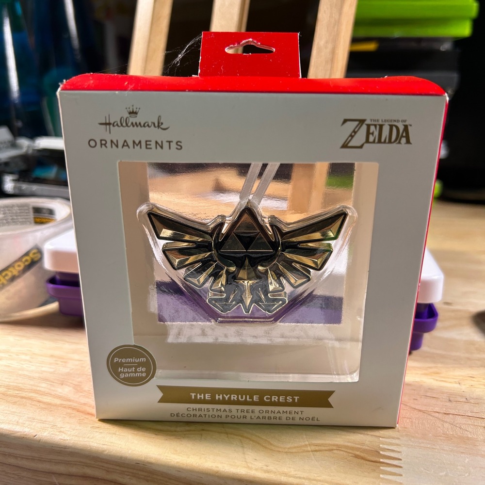 Hallmark The Legend of Zelda Hyrule Crest Christmas Tree Ornament Nintendo 2023